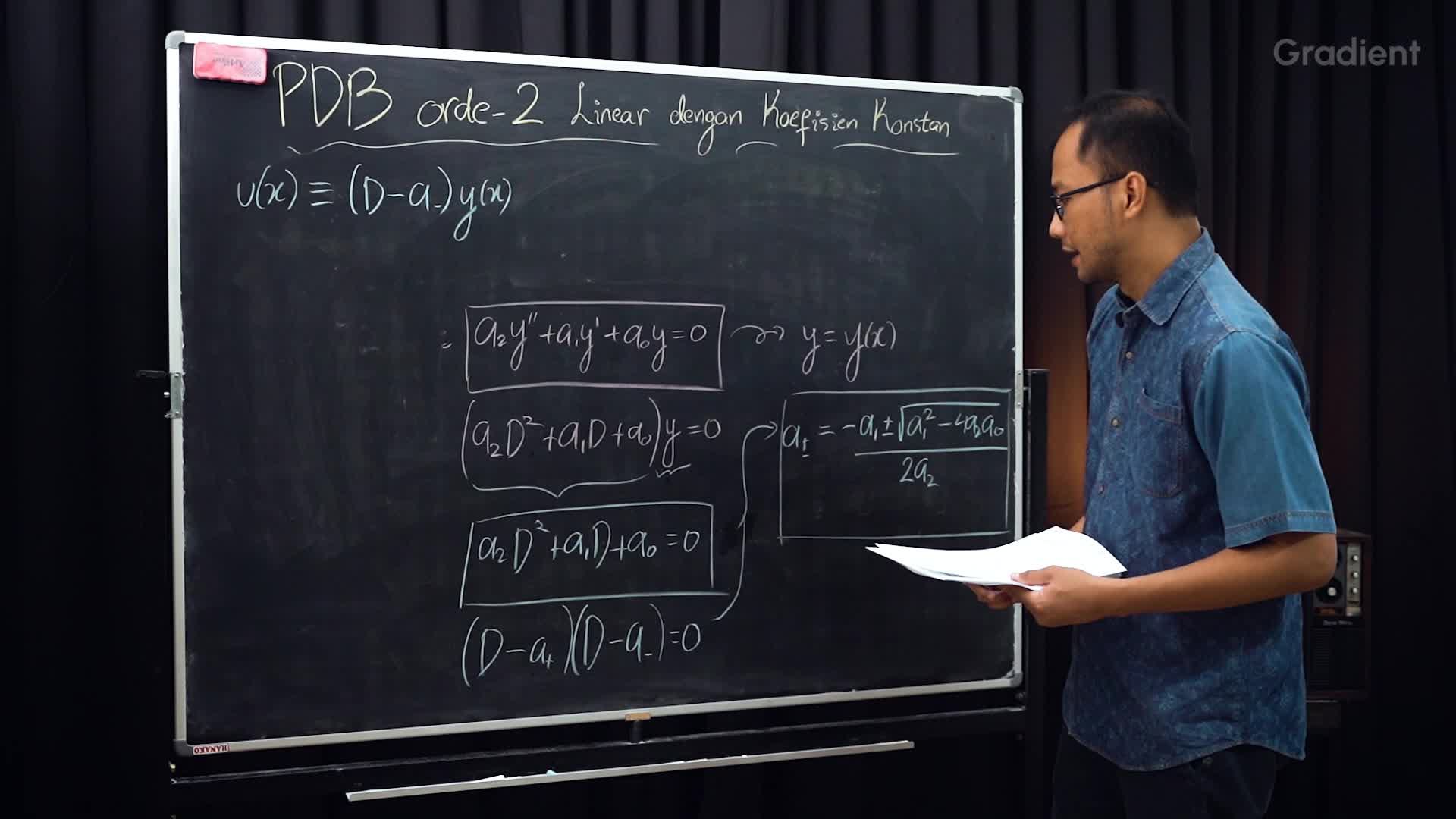 Solusi PDB Orde 2 Linear dengan Koefisien Konstan