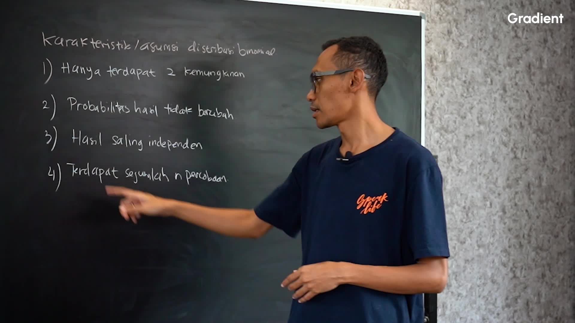Karakteristik/Asumsi Distribusi Binomial
